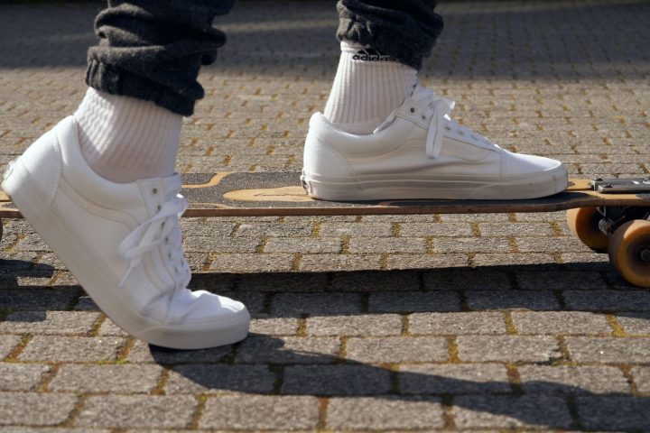 Vans Court Side cap in pink skateboarding