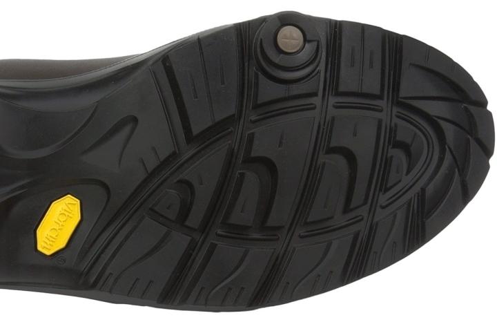 leather is featured on the upper outsole