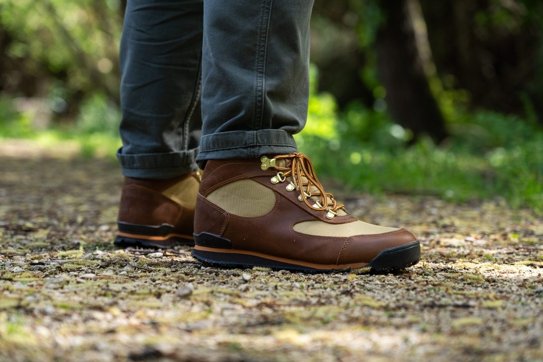 danner jag carbon black