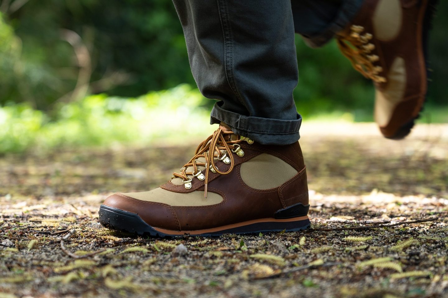 danner jag carbon black