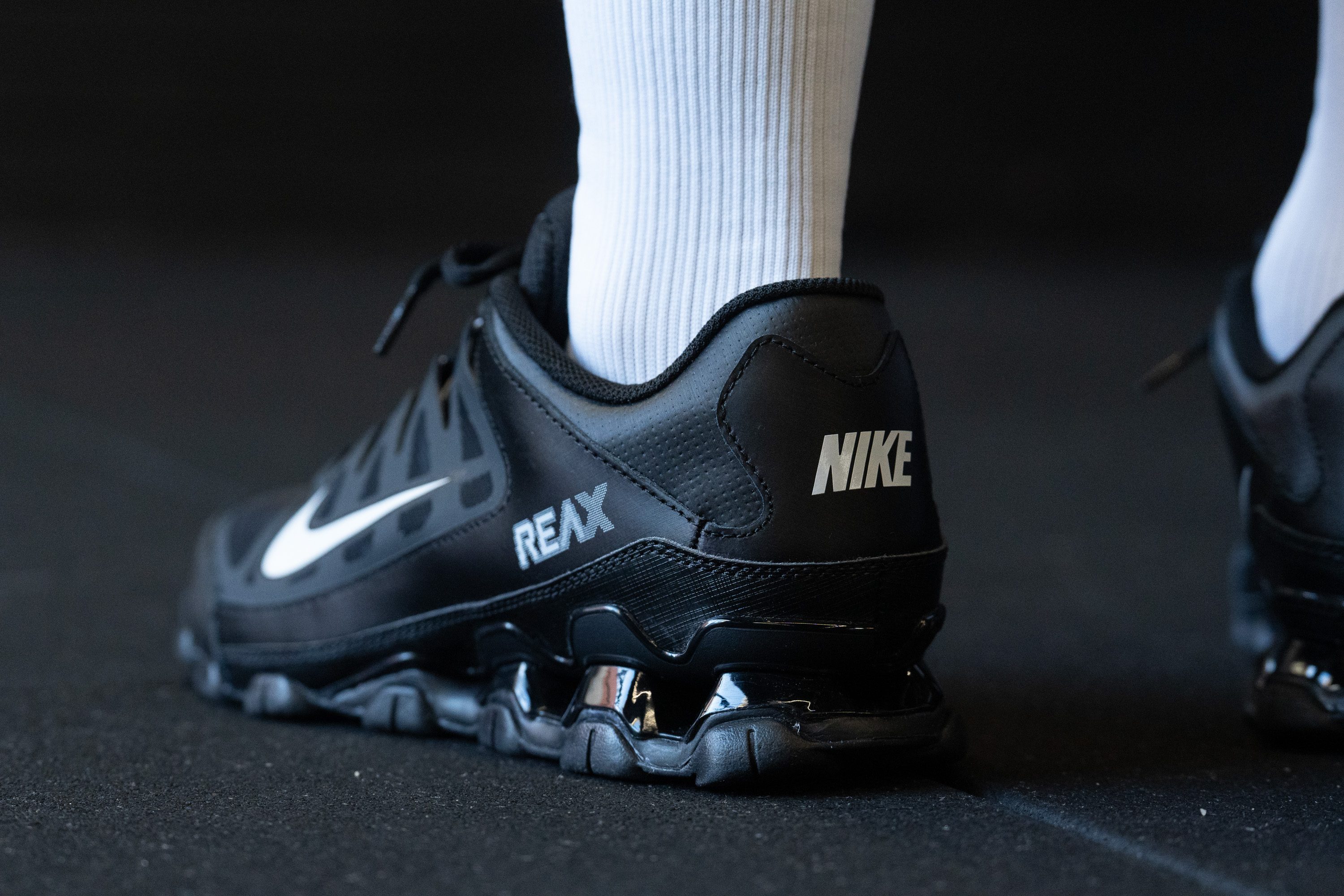 Nike Reax 8 TR Heel tab
