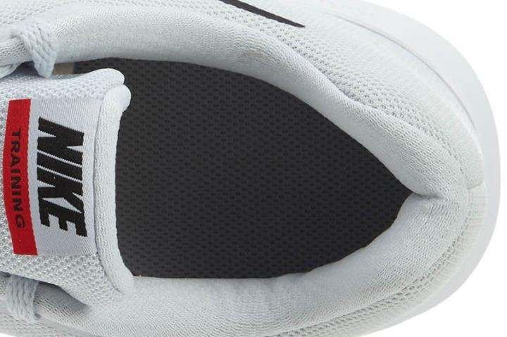 Nike Flex Control Heel Section3