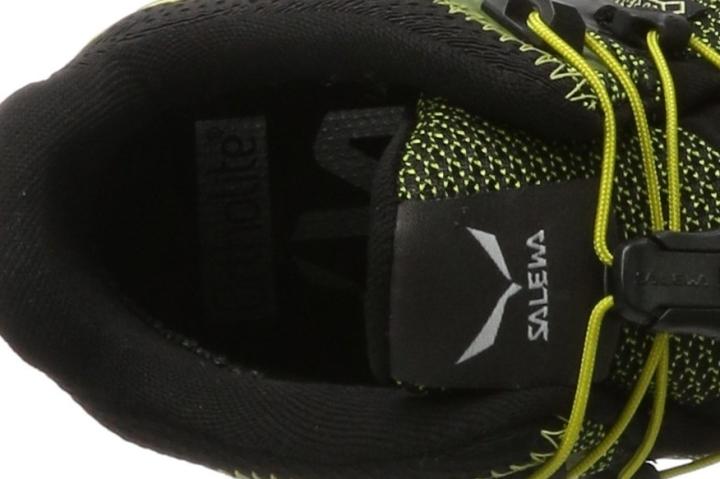 Wet elements are kept at bay thanks to the insole