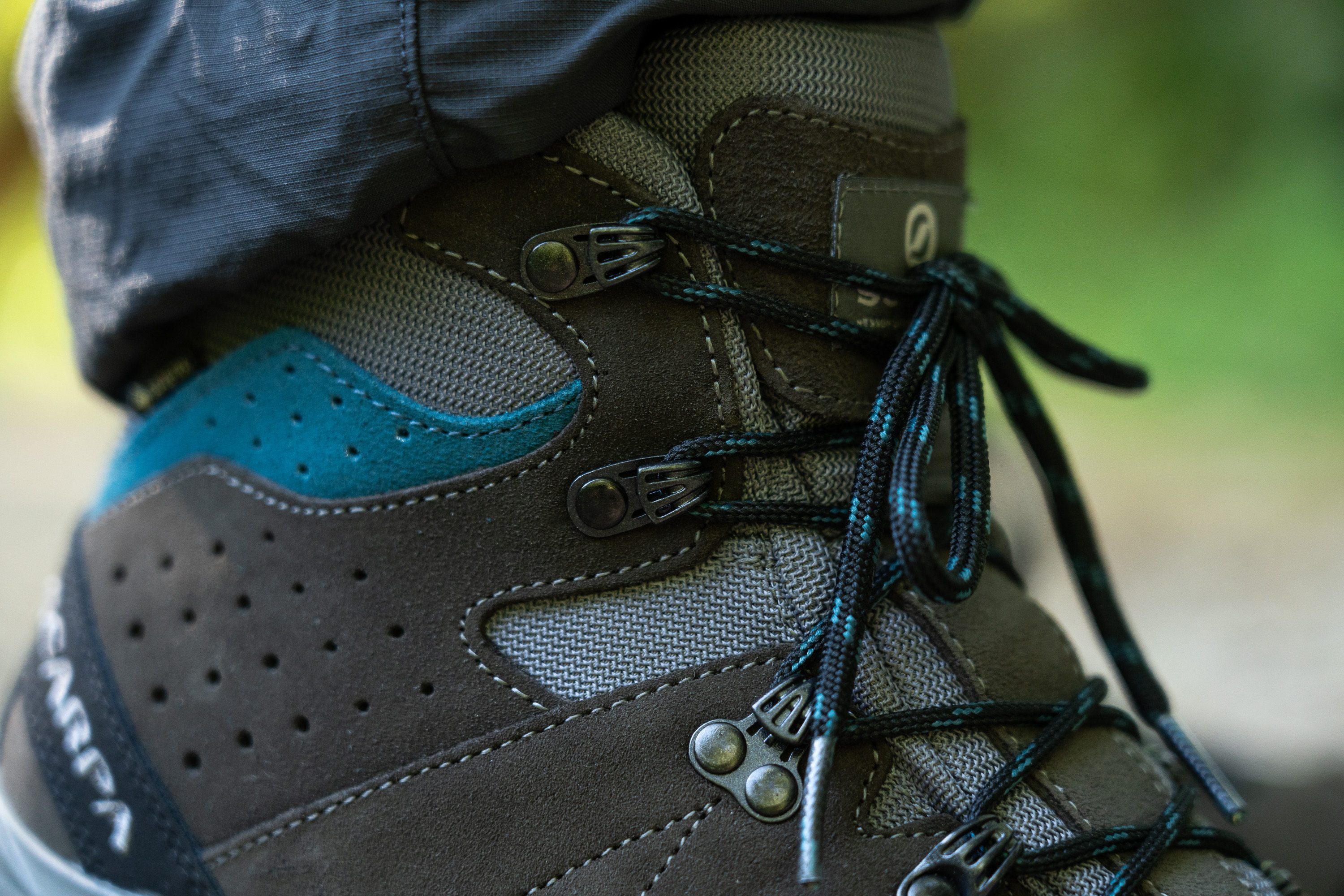 Scarpa Mistral GTX laces