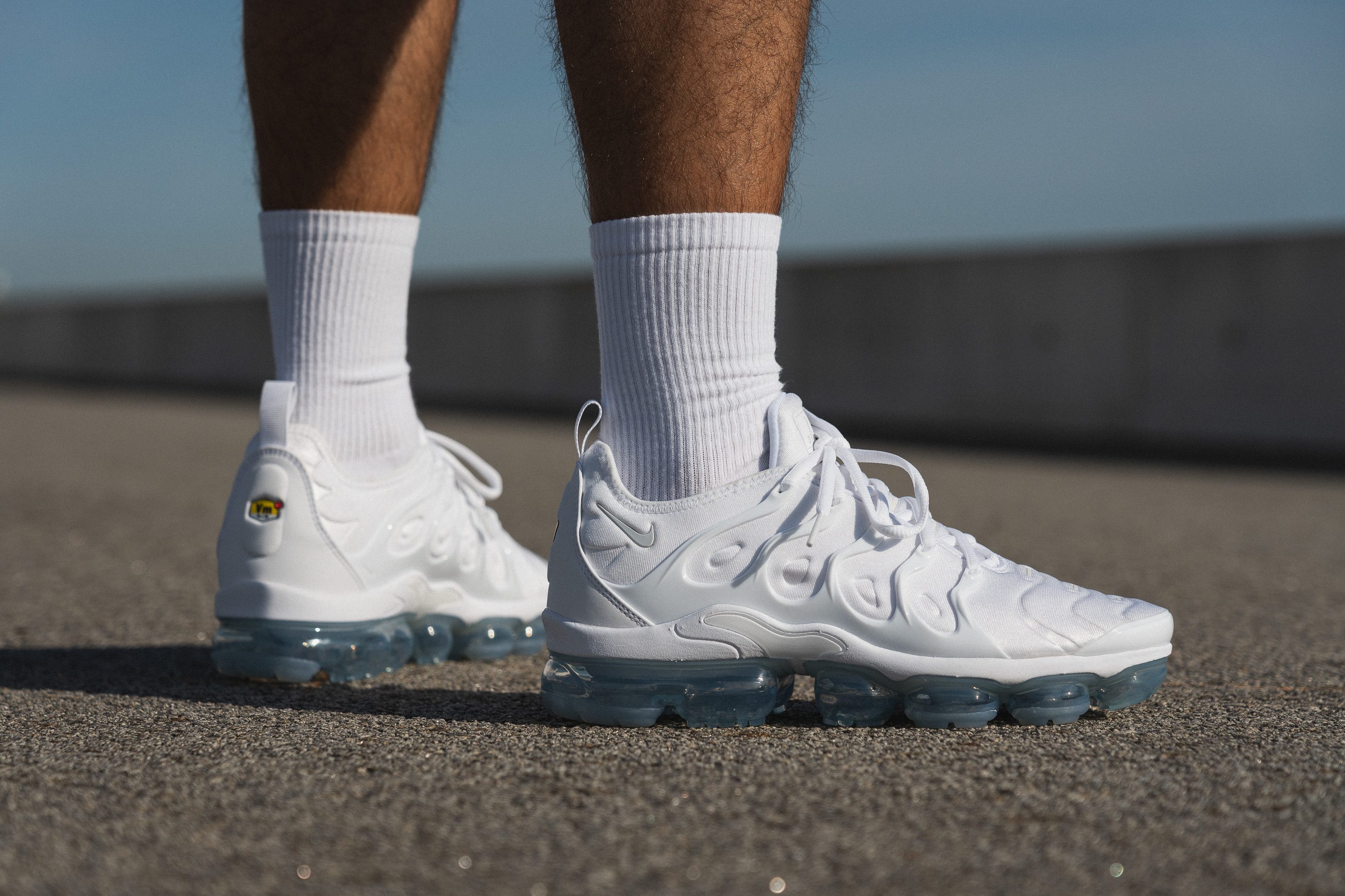 Nike Air VaporMax Plus_outdoor_01