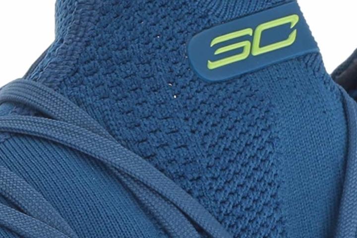 Under Armour Curry 5 logo top