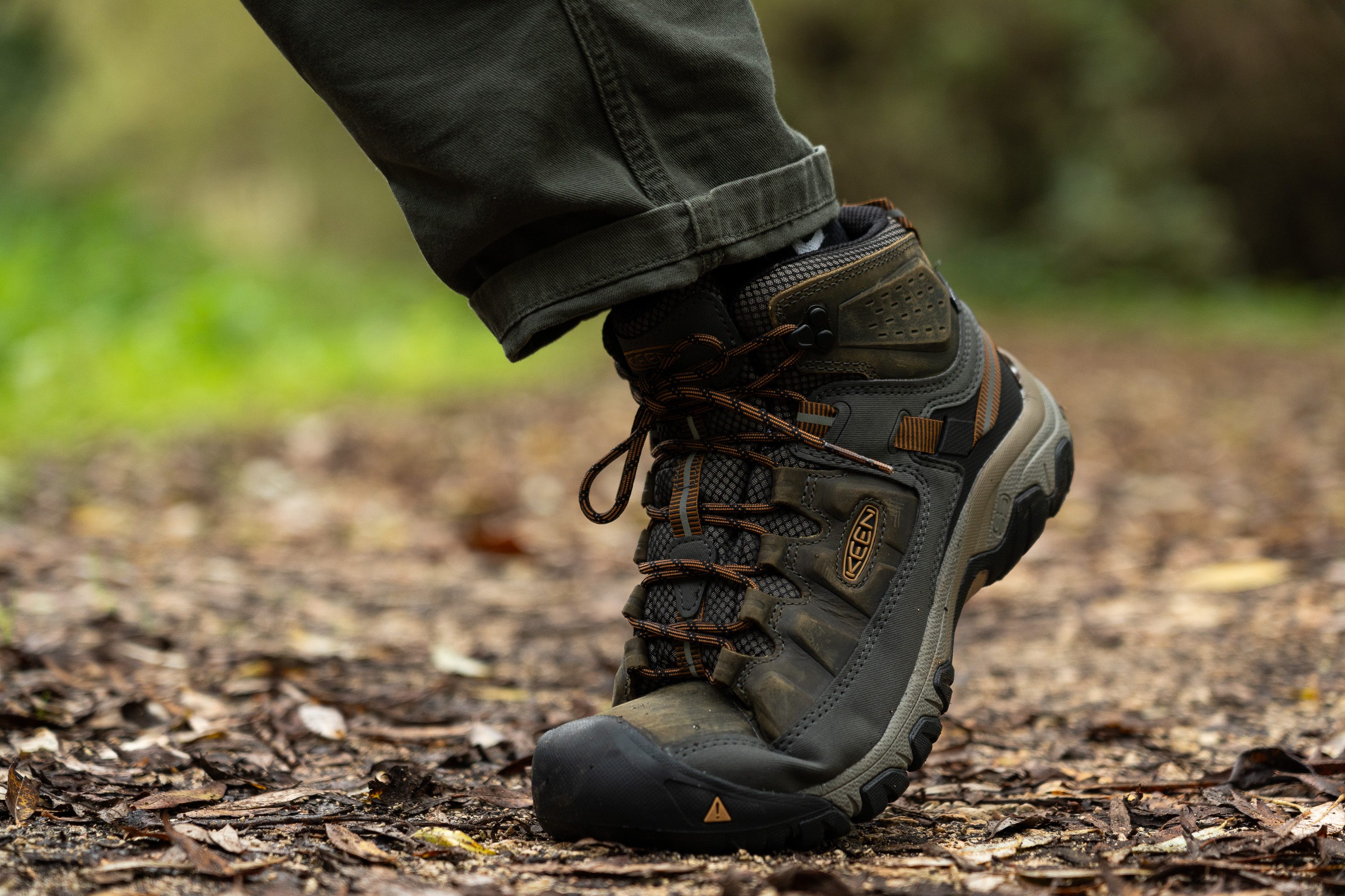 Keen targhee iii mid wp hiking boots hotsell