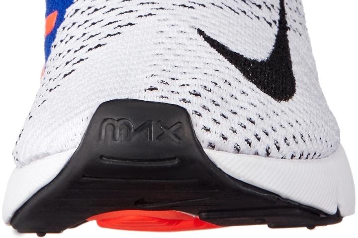 Nike Air Max 270 Flyknit Shoe toebox