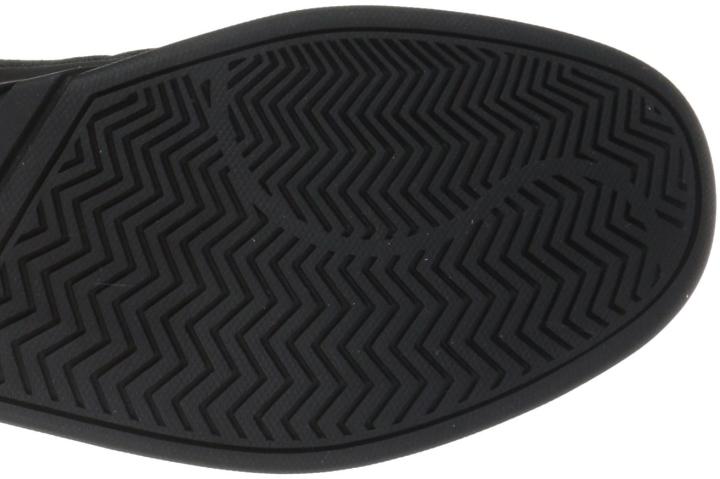 You are looking for a comfortable shoe that is lightweight and great for all-day use Outsole