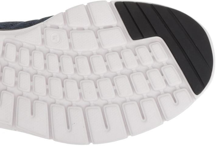 Дитячі кеди skechers lights Outsole1