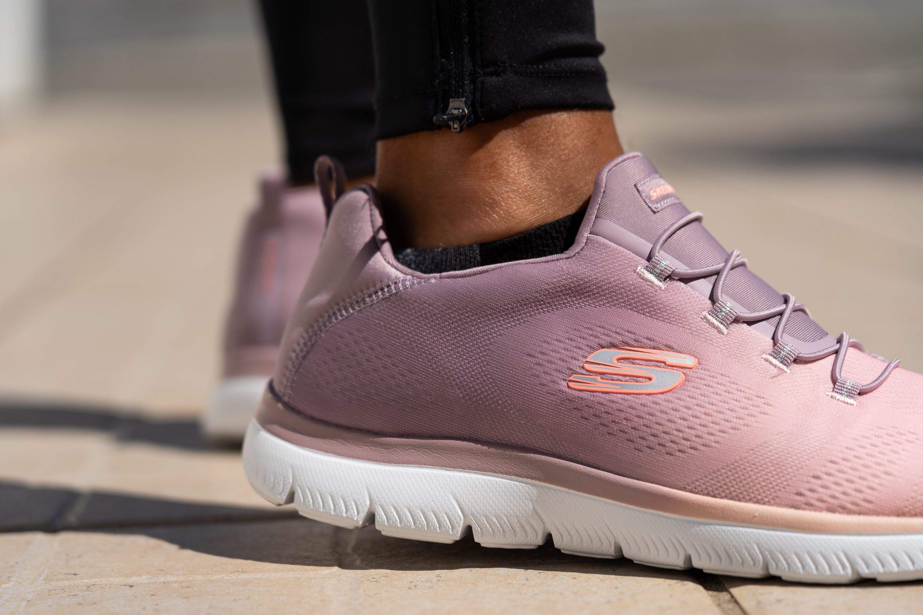 Skechers summit sneakers online