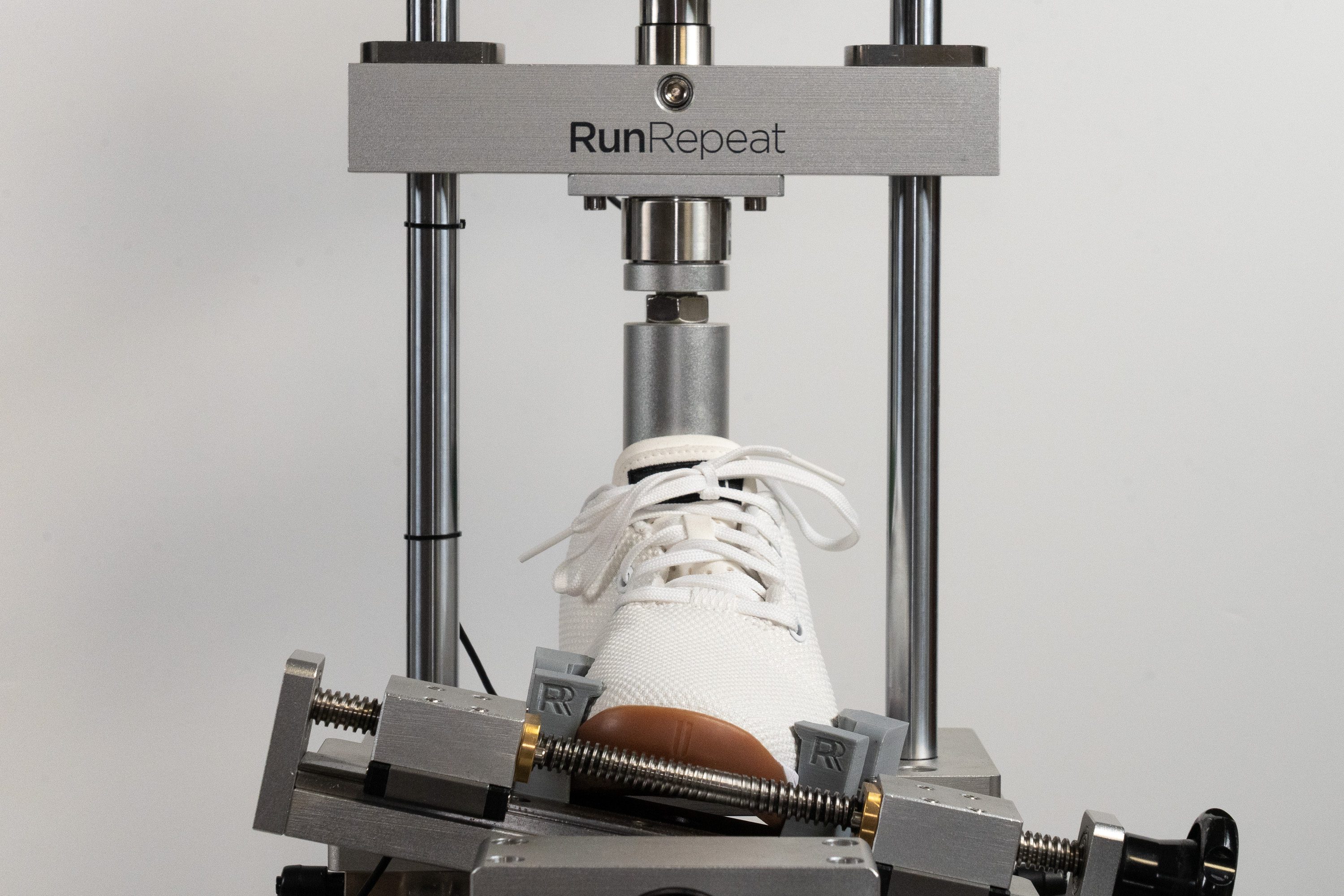 NOBULL Outwork Torsional rigidity