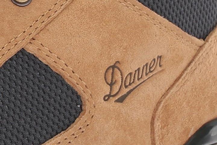 Danner South Rim 600 brand logo