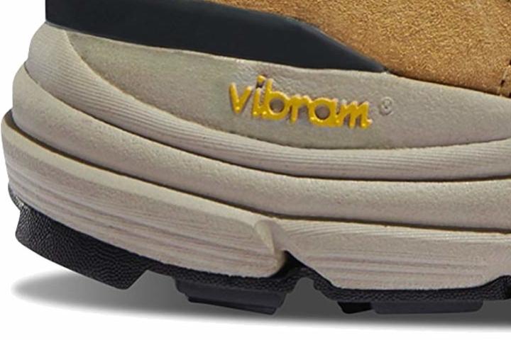 Its durable triangular lugs are formed into a geometry that provides multi-directional traction Vibram SPE midsole