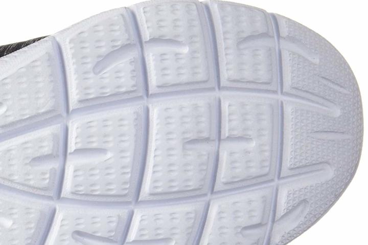 Skechers Summits - Quick Getaway flexible sole