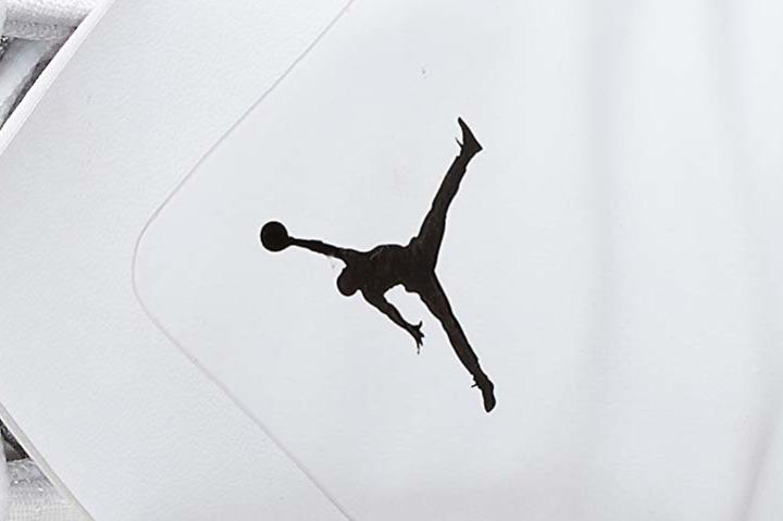 Jordan Ultra.Fly 3 logo1