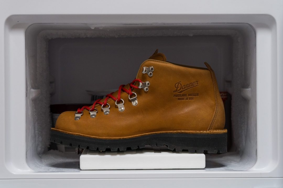 danner mountain light sale