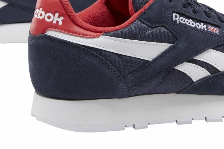 Reebok Classic Big Vector Crew MU heel cage