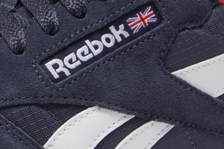 Reebok Classic Big Vector Crew MU logo