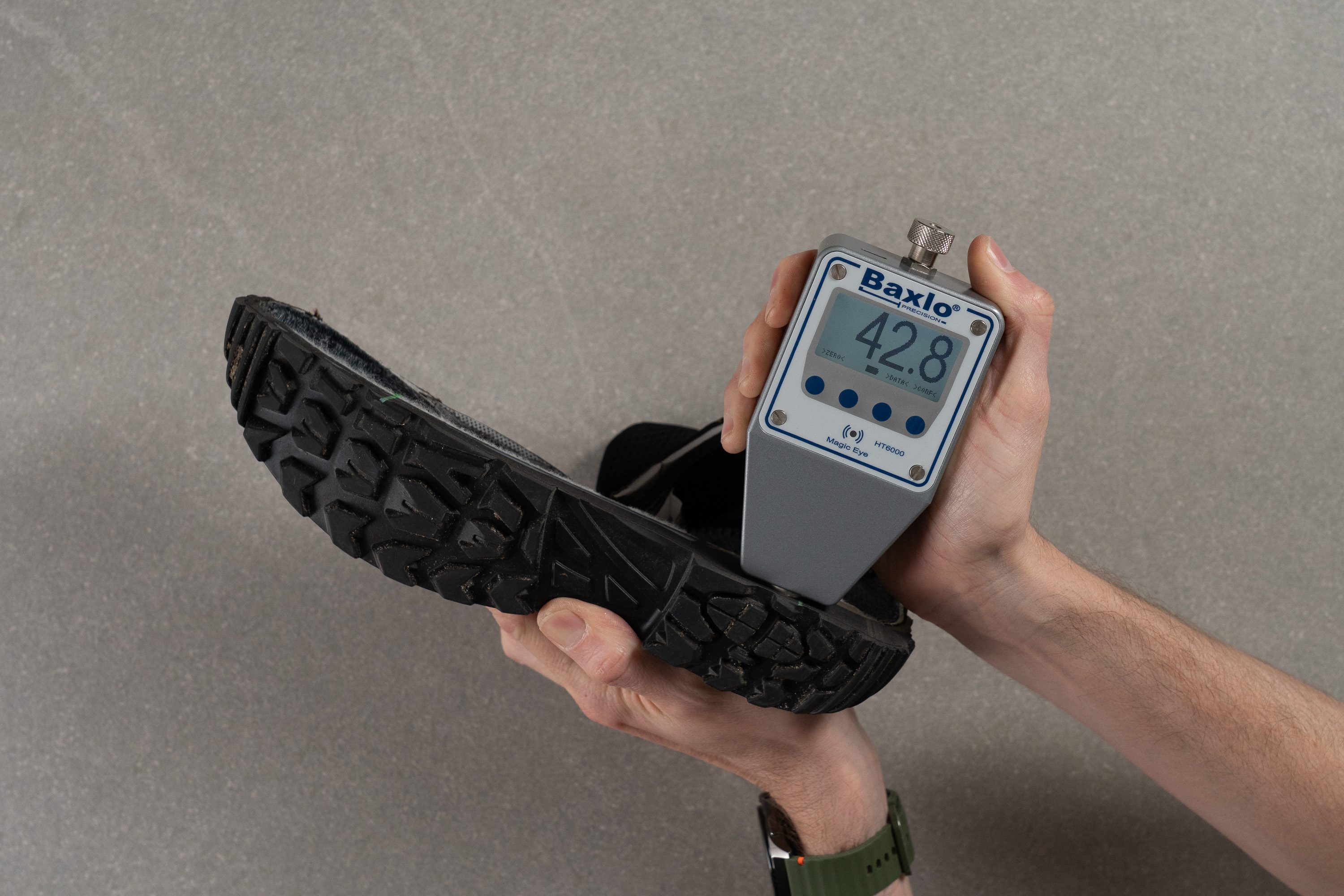 LOWA Renegade GTX Mid Midsole softness