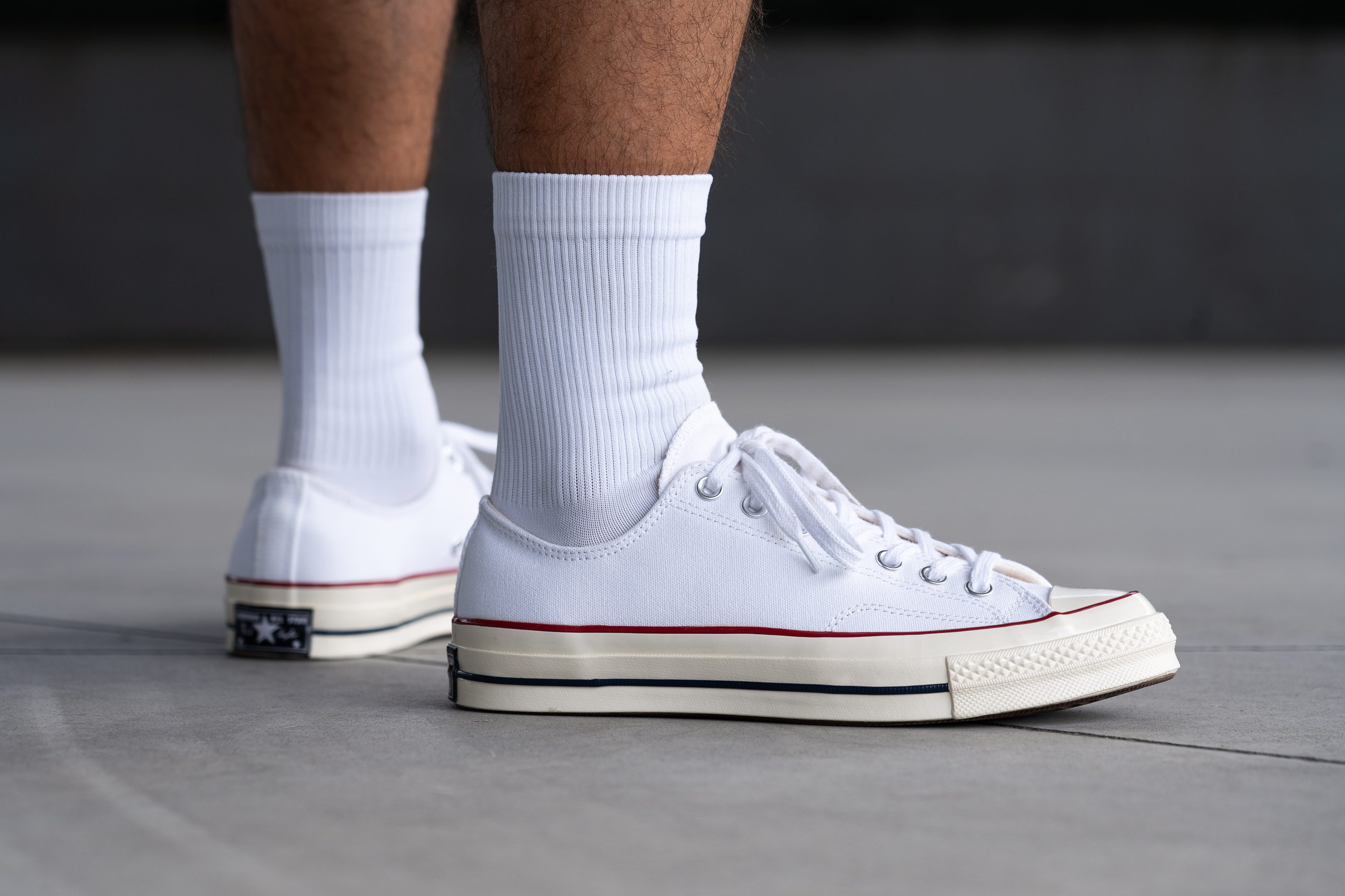 Converse low or high on sale