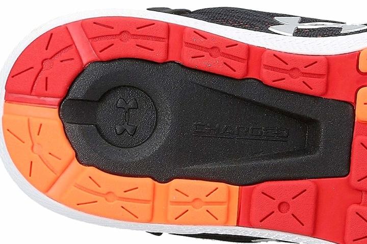 Under Armour Charged Rogue solid rubber 