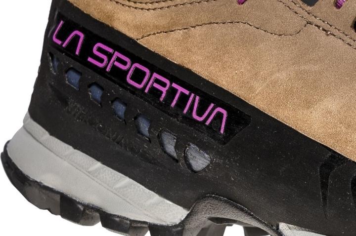 La Sportiva TX5 GTX logo