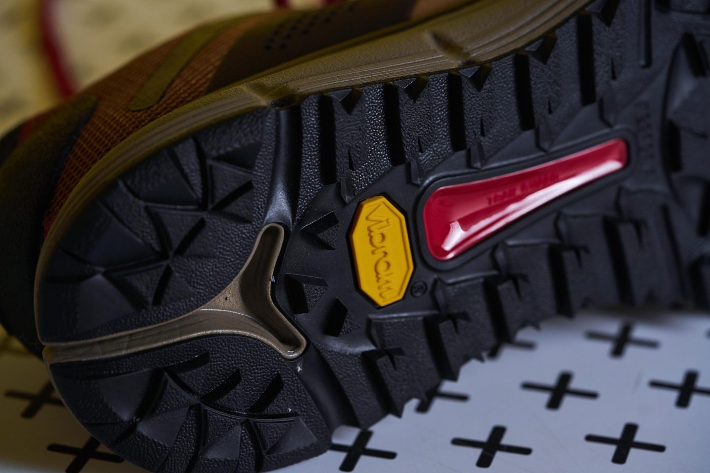 danner trail 2650 sneakers