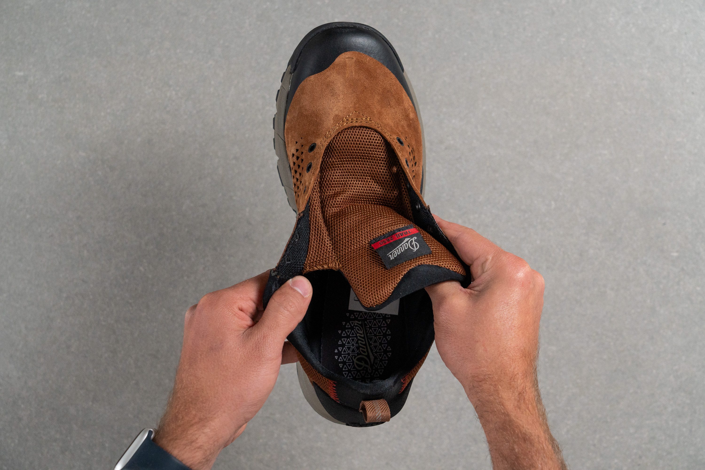 Danner Trail 2650 Tongue: gusset type