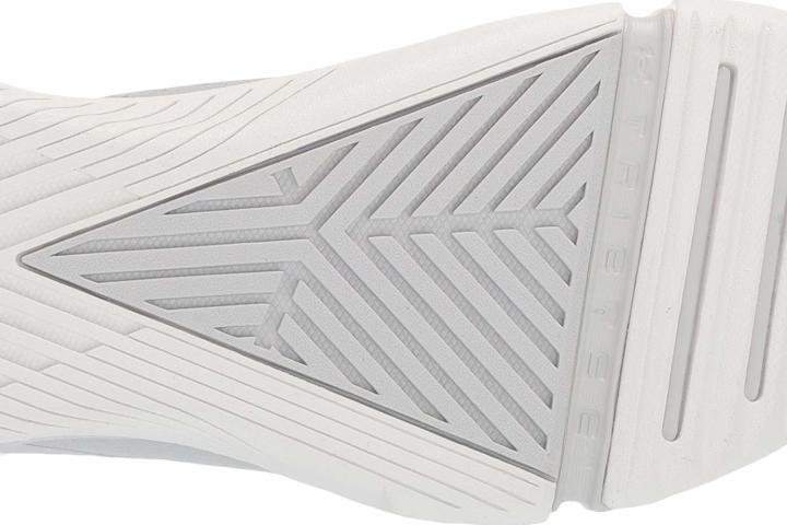 Under Armour TriBase Reign Outsole2