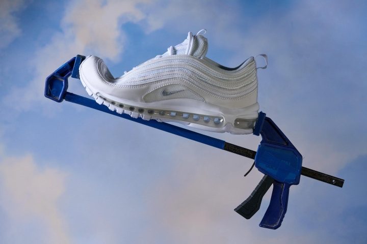 Nike Air Max 97 Prueba de flexibilidad