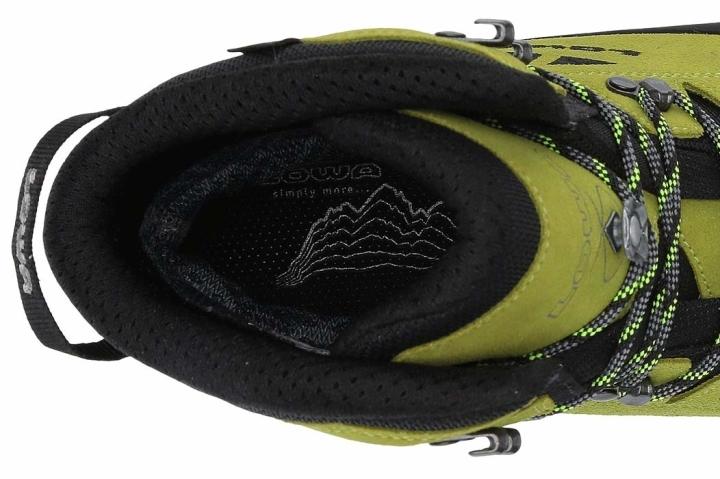 Delivers ample grip insole