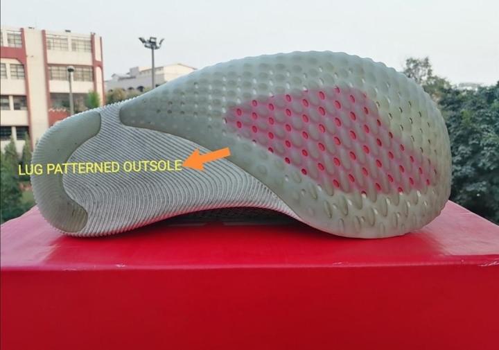 New-Balance-FuelCell-Rebel-outsole-details.jpg