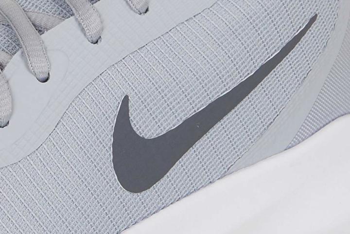 Nike Precision 3 Logo