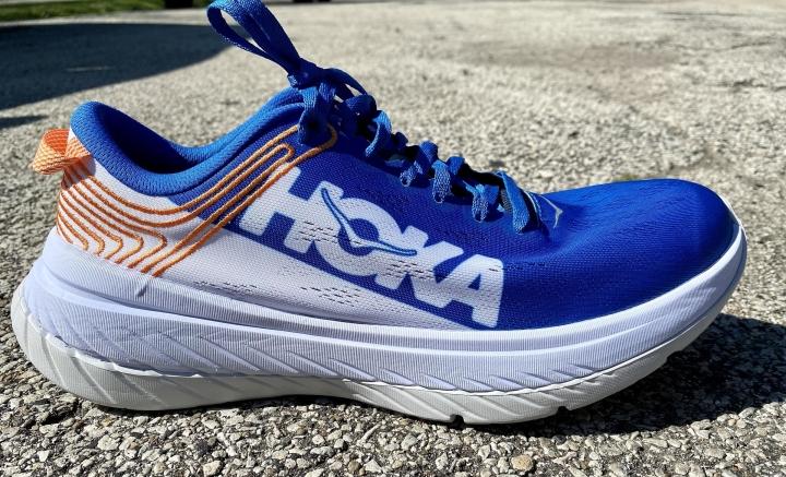 Hoka Carbon X Review, Facts, Comparison | RunRepeat