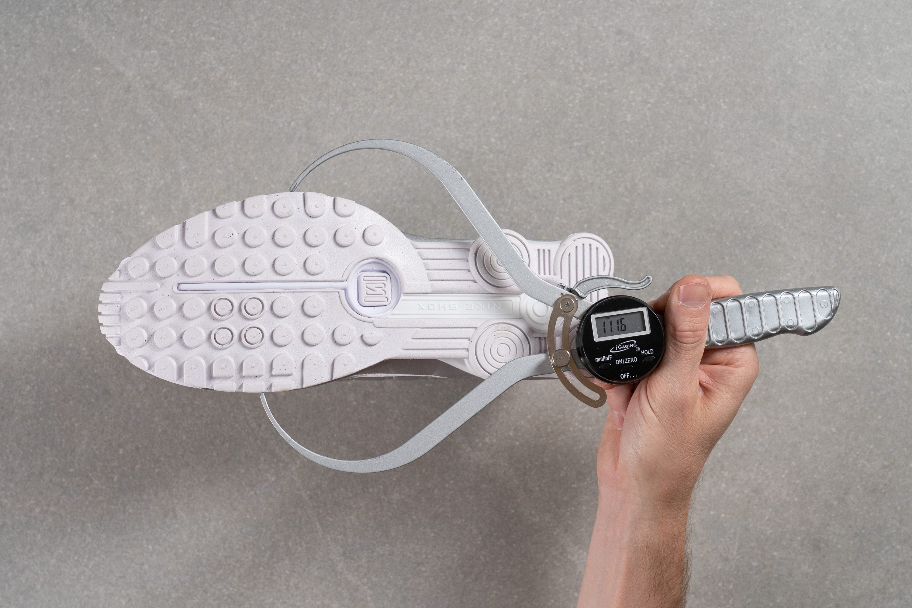 Nike Shox R4 Midsole width - forefoot