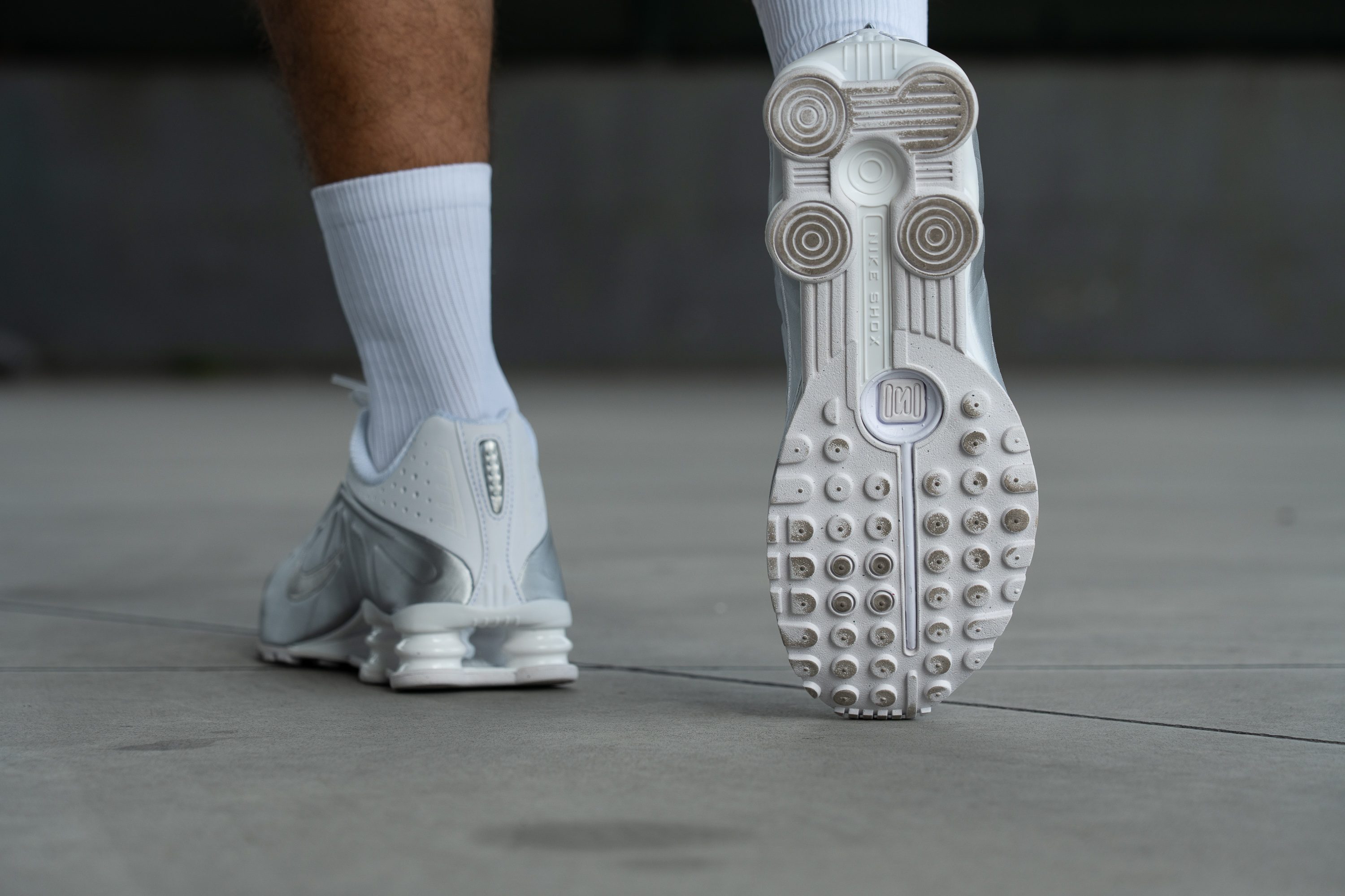 Nike Shox R4 Outsole design