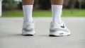Nike Air Max 1 Lateral stability test