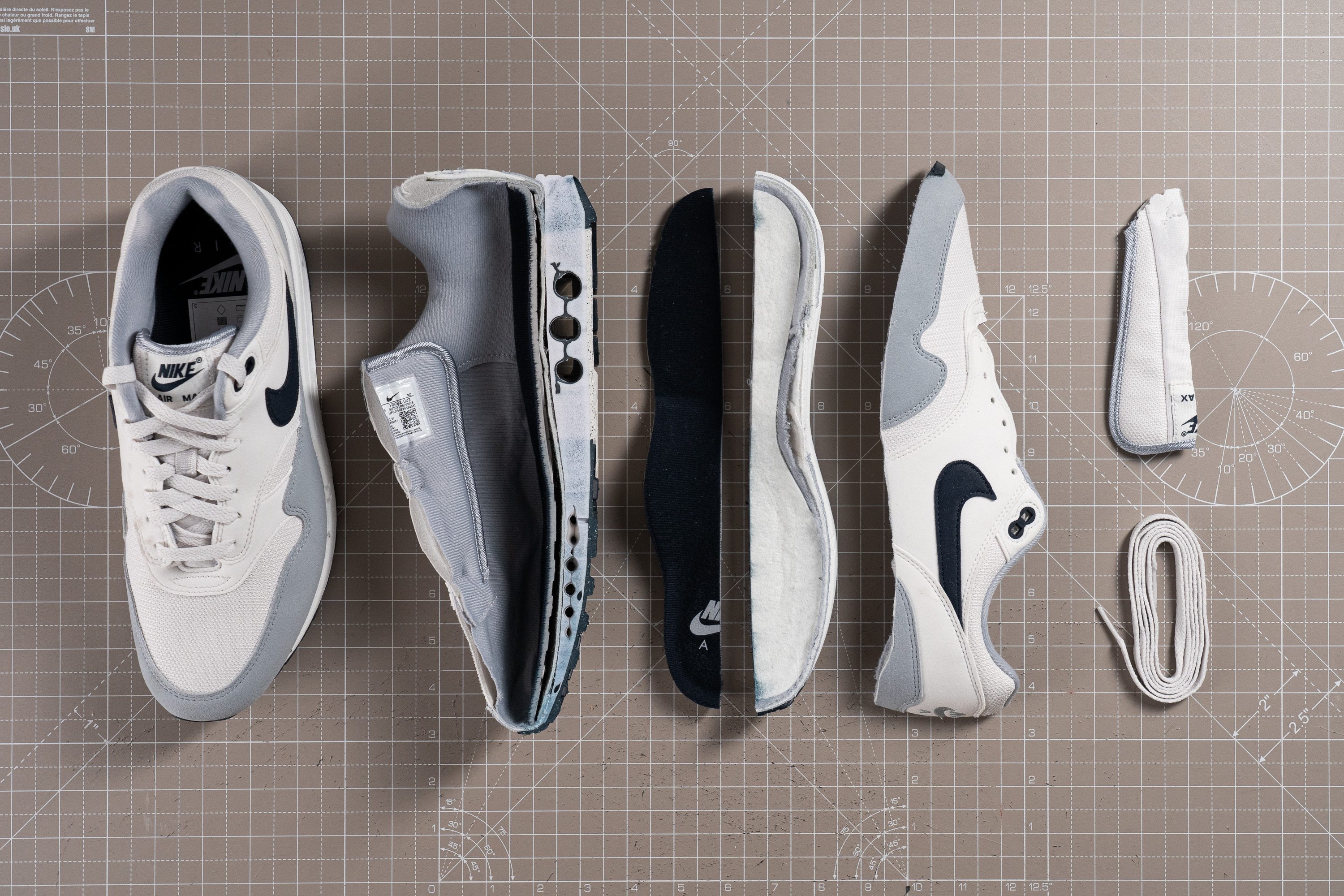 Nike Air Max 1 she pieces