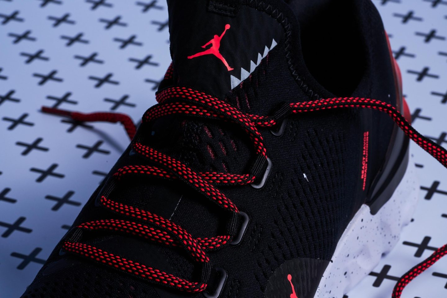 tenis nike jordan react havoc