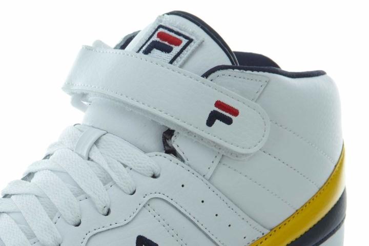 fila top F-13 Notable Features