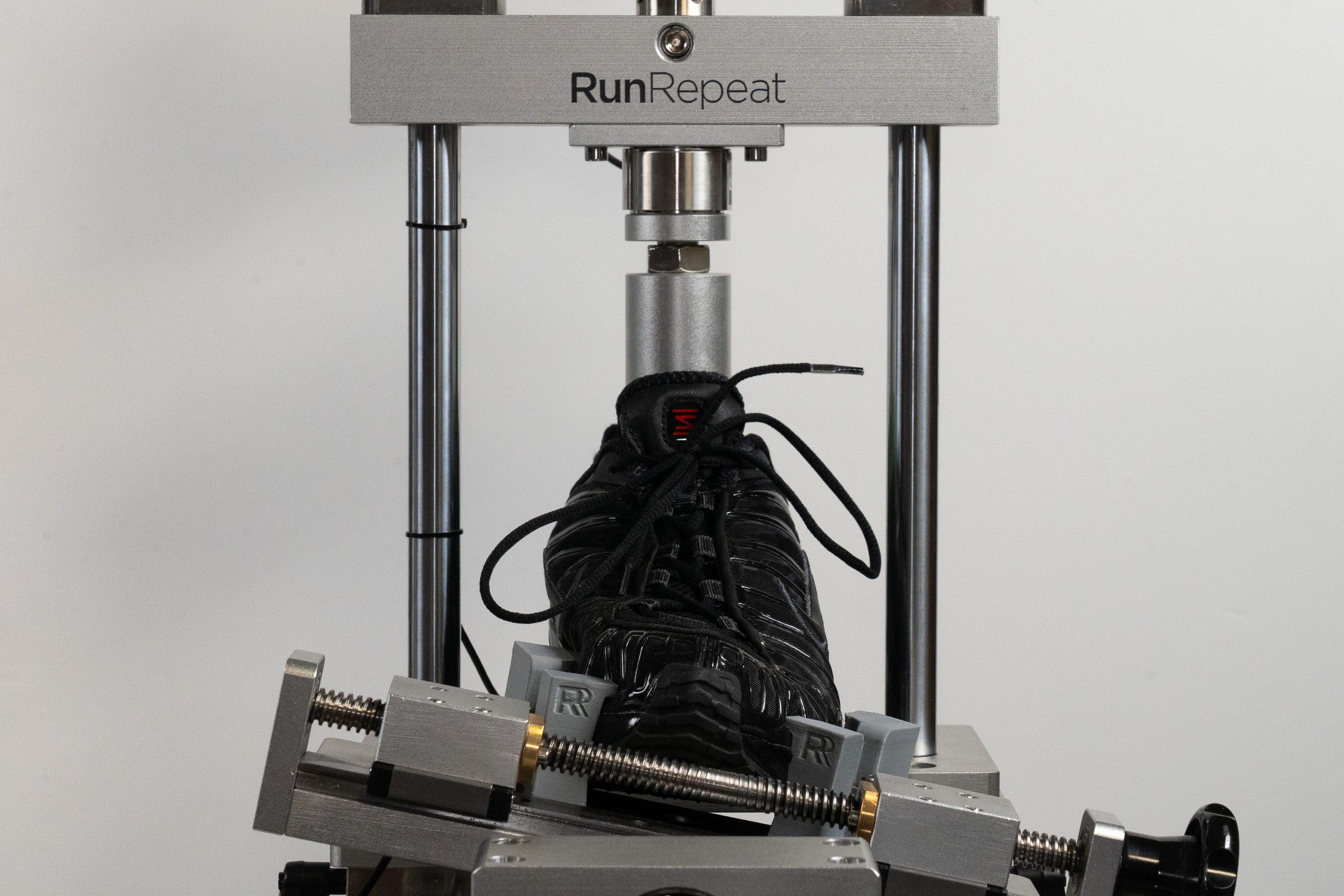 Nike Shox TL Torsional rigidity