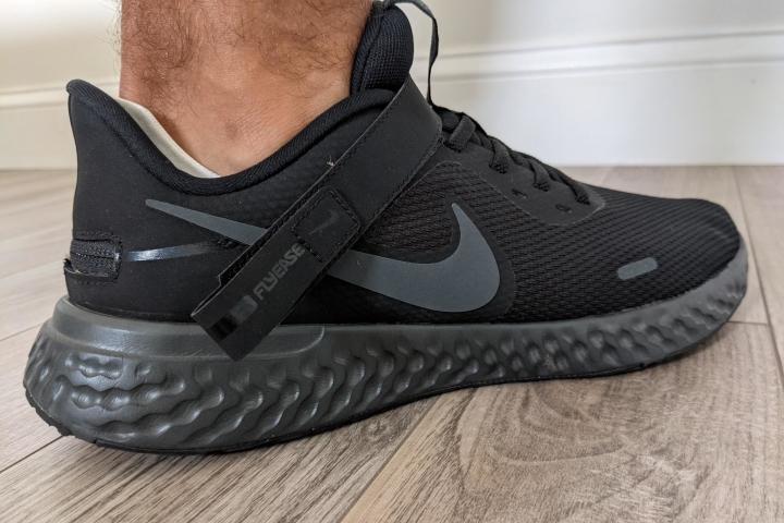 Nike Revolution 5 FlyEase Review Facts Comparison RunRepeat