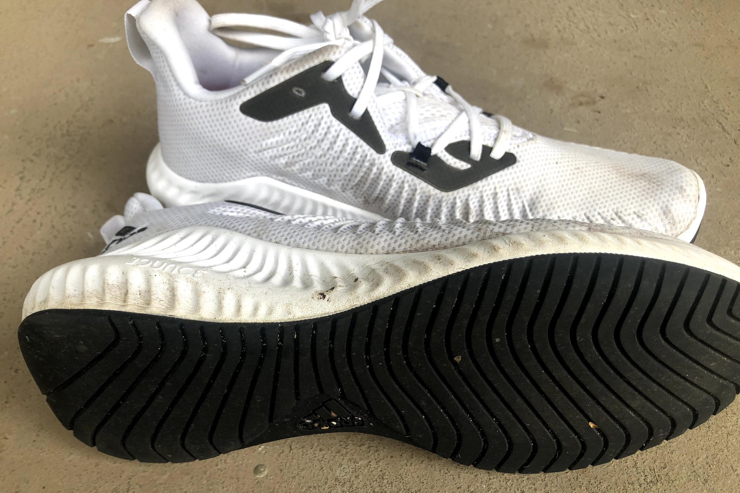 alphabounce  run em shoes review