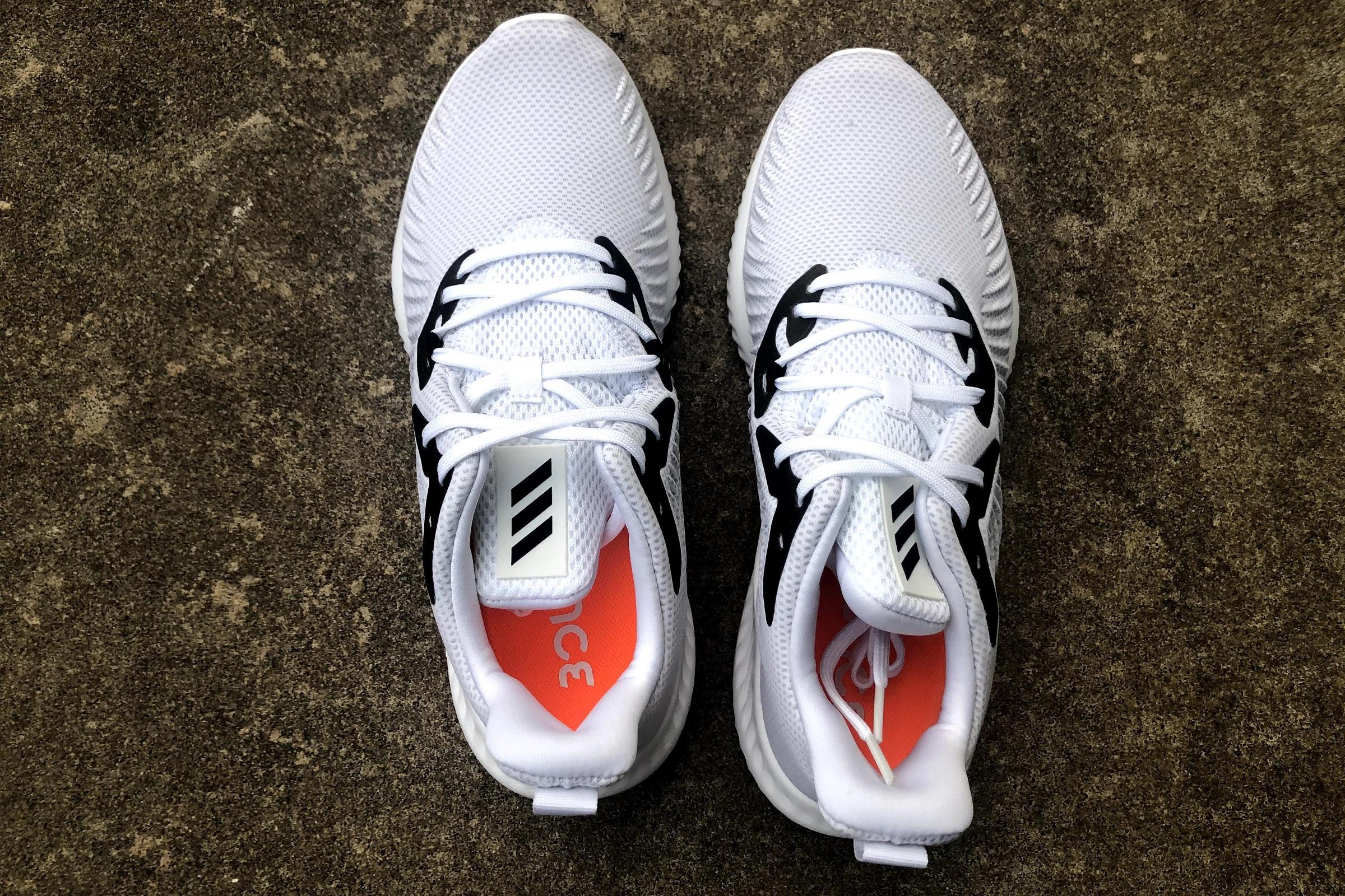 adidas alphabounce vistas desde arriba