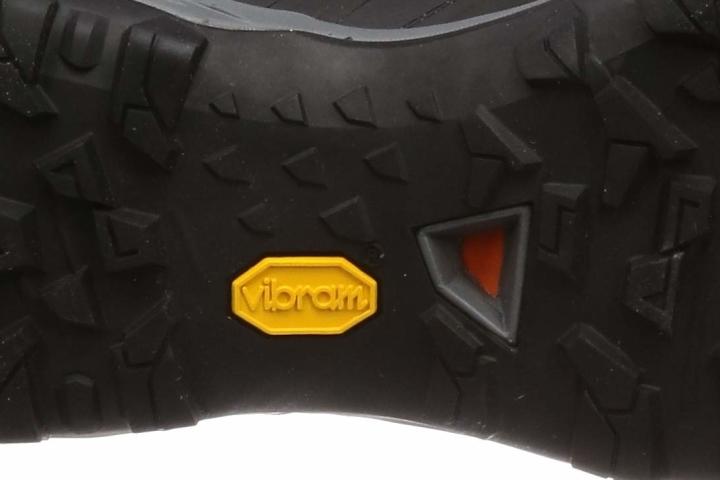 Look for a shoe that delivers traction on both wet and dry surfaces out;sole