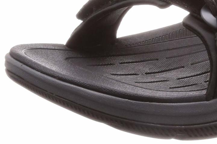 Teva Strata Universal upper