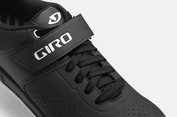 Giro Chamber II  Secure fit