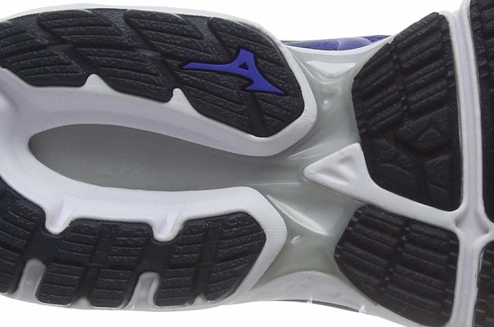 Mizuno Wave Inspire 16 Durability issues of the outsole rubber