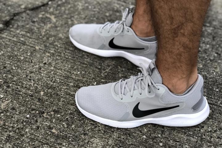 nike flex 9 running shoes